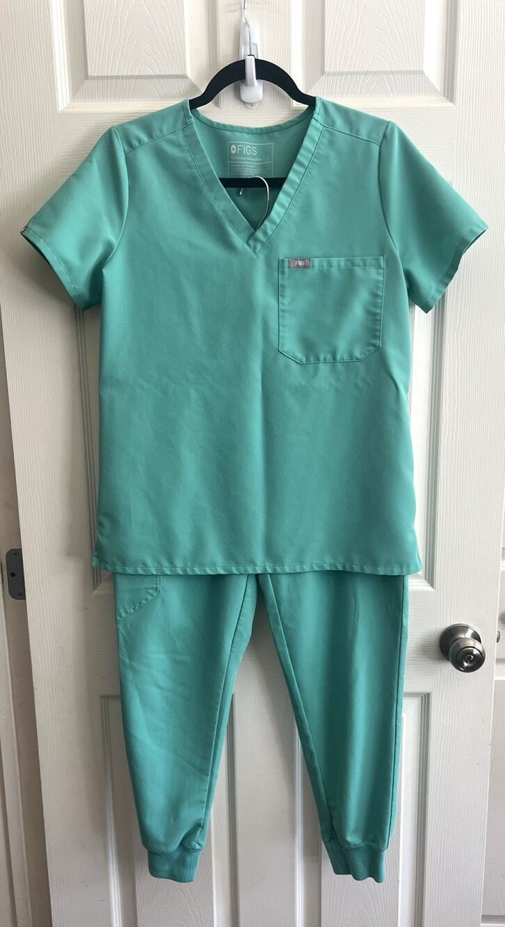 FIGS Surgical Green Catarina One Pocket Zamora Jogger Pants Scrubs Set Sz S/P